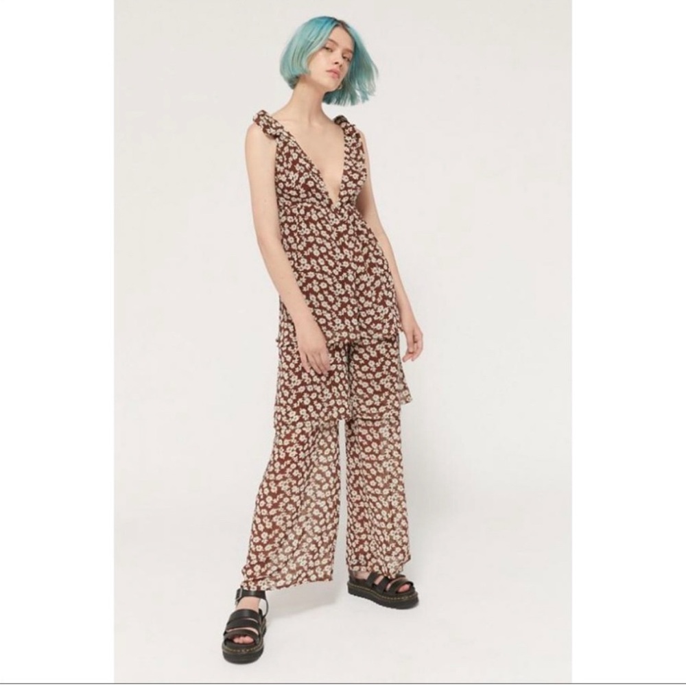 Urban Outfitters Brown Romper/Jumpsuit size Small